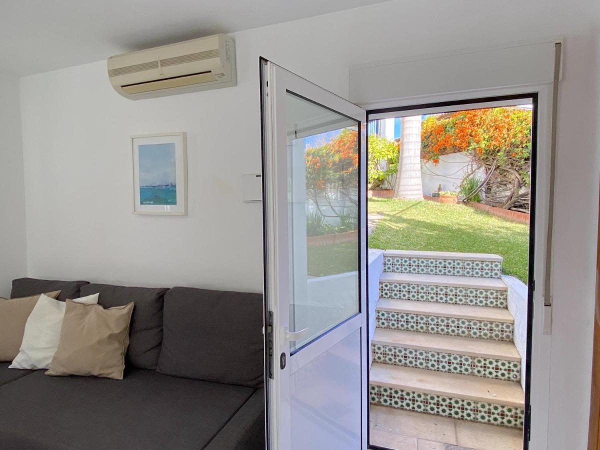 Villa Sandra Al Fresco Apartment Нерха Экстерьер фото